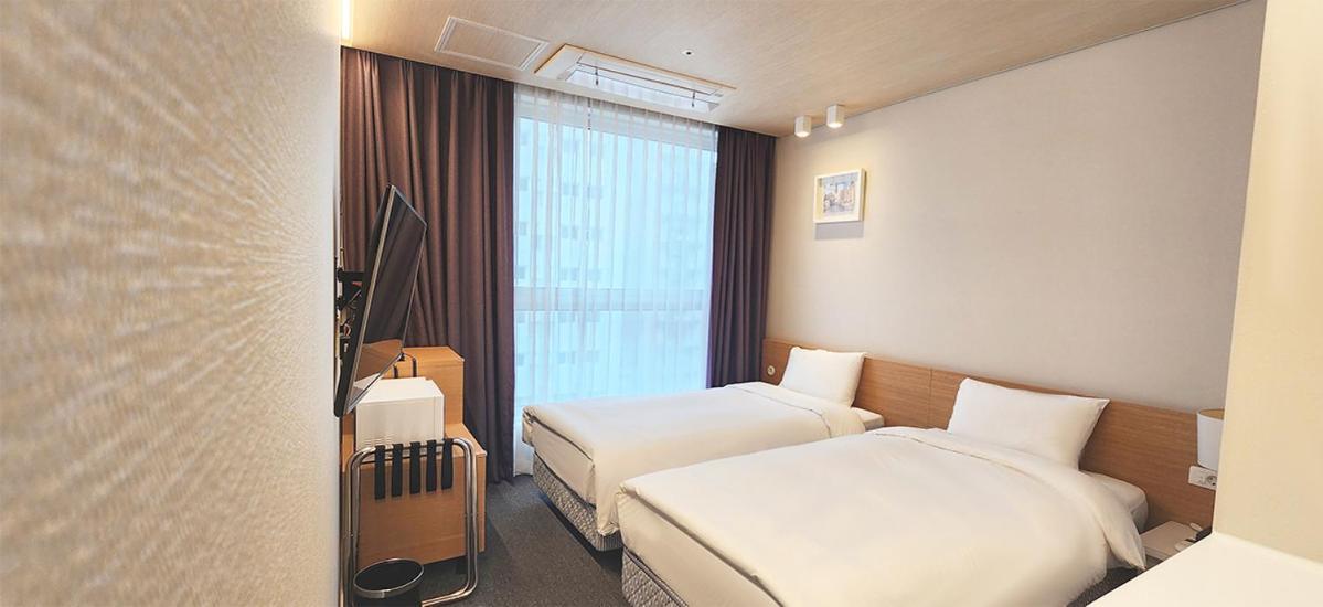 Grand City Hotel Cshangvon Kültér fotó