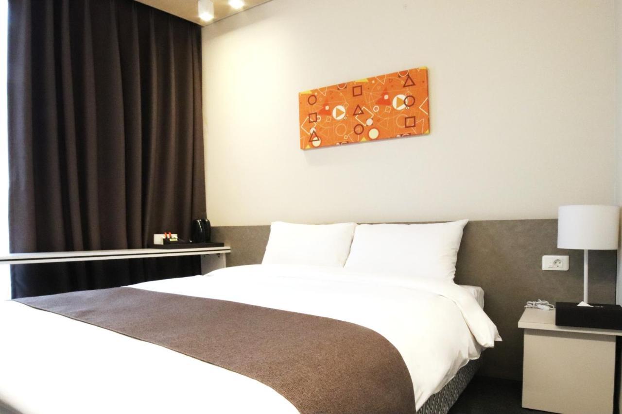 Grand City Hotel Cshangvon Kültér fotó