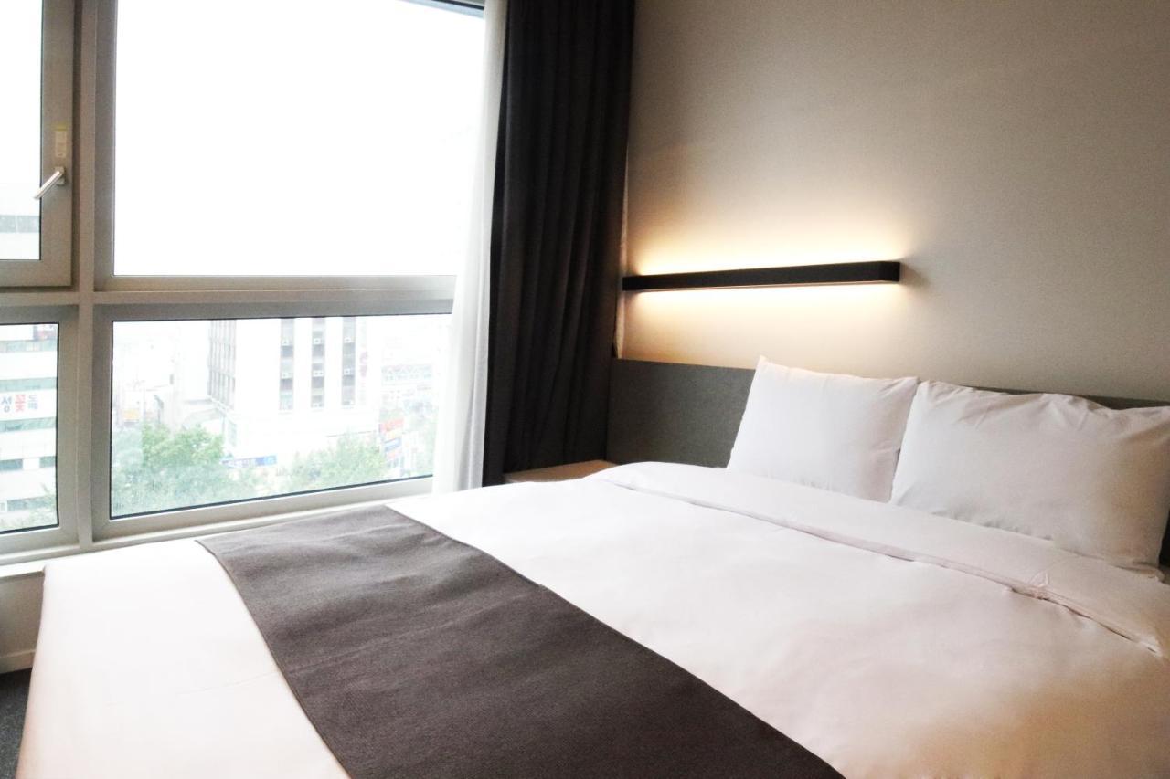 Grand City Hotel Cshangvon Kültér fotó